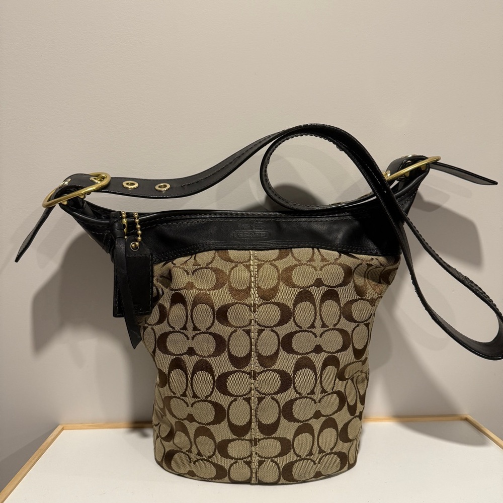 VTG Coach Bleecker Shoulder Bag Y2K